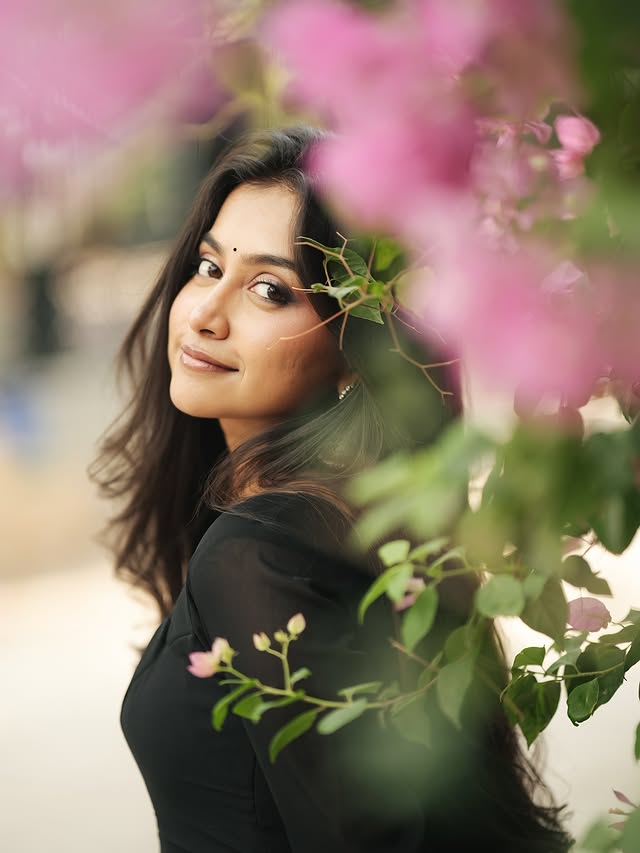 Krithika Umashankar ( source/ Instagram) Krithika Uma Sankar photo Gallery