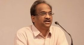 మీ భర్త మిమ్మల్ని మోసం చేస్తున్నాడని అనుమానంగా ఉందా? ఈ సంకేతాలతో గుర్తుపట్టండి