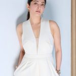 Pranitha Subhash: జాబిలిలా హాయిని కలిగిస్తున్న ప్రణీత.. లేటెస్ట్ ఫోటోషూట్ వైరల్!