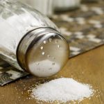 Salt: ఉప్పును స్టీవ్ డబ్బాల్లో స్టోర్ చేయకూడదా? నిల్వ చేస్తే ఏమవుతుంది?