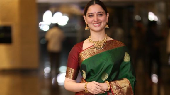 మిల్కీ బ్యూటీ మళ్లీ ప్రేమలో పడిందా.. కొత్త కొటేషన్ తో ఆసక్తికర చర్చ!