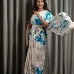 Aishwarya Rajesh : వైట్ శారీలో అదిరిపోయేలా ఉంది మావా భాగ్యం.. లుక్ కేక..