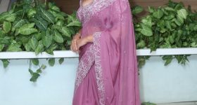 మెరిసిపోయే పొడువైన, దట్టమైన జుట్టు కావాలా? తరతరాలుగా వస్తున్న అమ్మమ్మ చిట్కాలు మీ కోసం
