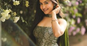 Krithika Umashankar : గ్రీన్ డ్రెస్ లో మెరిసిపోతున్న మహా.. కుర్రాళ్ళు ఫిదా..
