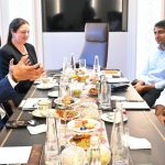 మంత్రి లోకేష్‌తో ఎయిర్‌ట్రంక్ సీఈఓ రాబిన్ భేటీ, ఆపై ఫ్యూచర్ క్యాంపస్ వ్యవహారంపై చర్చ