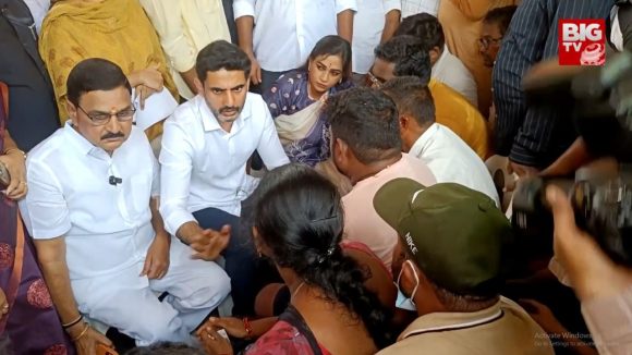 స్టీల్‌ప్లాంట్ ప్రమాద బాధితులతో మంత్రి లోకేష్.. వామపక్షాల నేతల వ్యాఖ్యలపై అసహనం