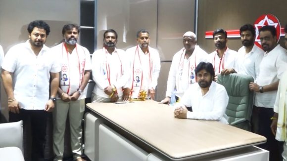 Hyderabad: తెలంగాణలో జనసేన దూకుడు.. రంగంలోకి అధినేత పవన్,  జాయినింగ్ కమిటీ ఏర్పాటు