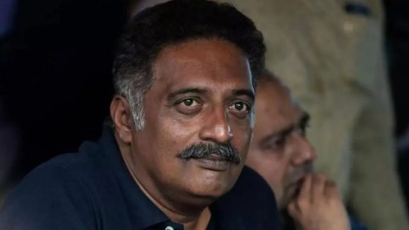 అమ్ముడుపోయిన మీడియాకు నా ఆహ్వానం.. ధర్మస్థల వివాదంపై ప్రకాష్ రాజ్ లైవ్..