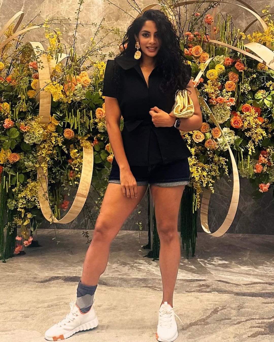Sriya Reddy : బ్లాక్ డ్రెస్ లో కిల్లింగ్ లుక్ శ్రియ రెడ్డి.. కుర్రాళ్ళు ఏమైపోతారో..
