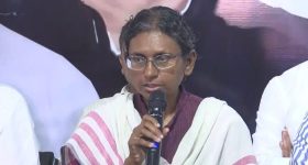 Meenakshi Natarajan: మీనాక్షి నాటరాజన్‌కు  ఎదురుదెబ్బ.. జోక్యానికి నిరాకరించిన సుప్రీంకోర్టు