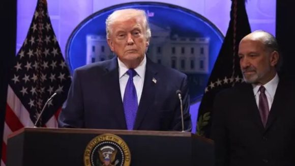 Big Shock To Trump: ట్రంప్‌కు ఊహించని ఝలక్..  షాకిచ్చిన వార్ పవర్స్, ఆపరేషన్ ‘ఎపిక్ ఫ్యూరీ’ క్లోజ్