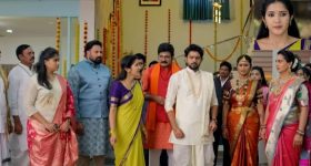 Divi Vadthya: బ్యాక్ లెస్ అందాలతో మైండ్ బ్లాక్ చేస్తున్న దివి.. చూపులతోనే చంపేస్తుందిగా..