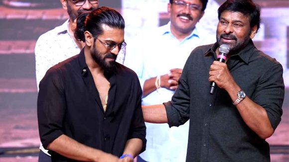 ‘పెద్ది’తో నిజమైన నాటి తండ్రి మాట.. రామ్ చరణ్‌పై చిరంజీవి ఎమోషనల్ కామెంట్స్!