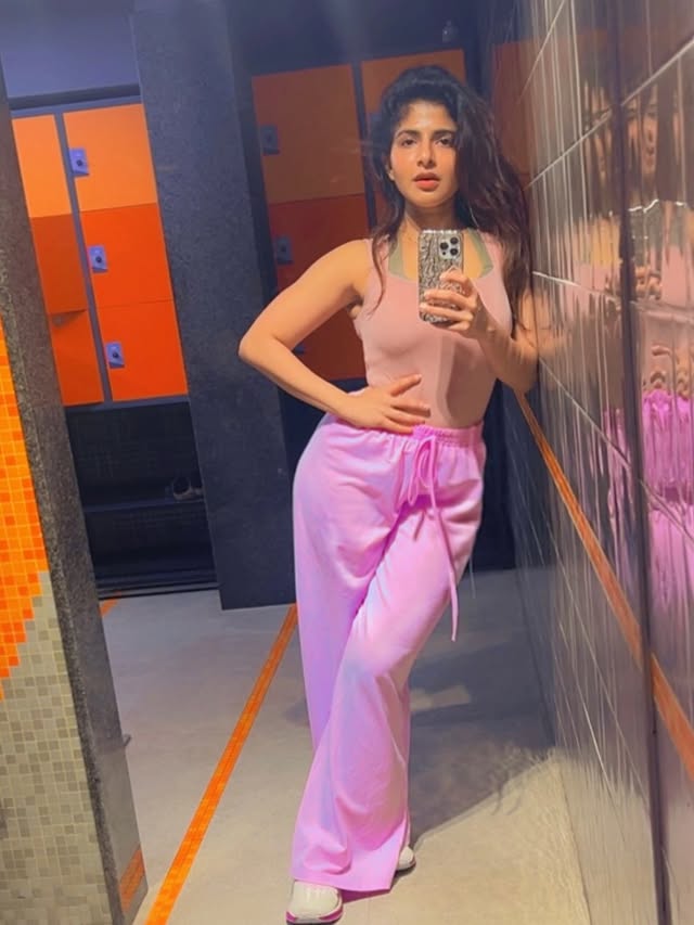 Iswarya Menon ( Source / Instagram ) Iswarya Menon Photo gallery