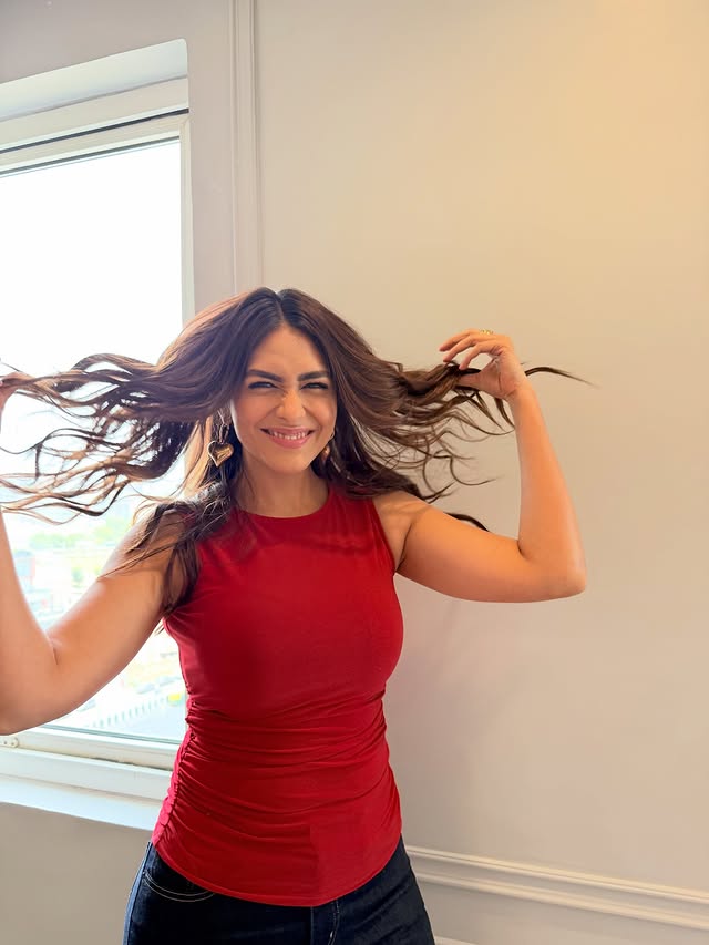 Mrunal Thakur ( Source / Instagram) Mrunal Thakur photo Gallery