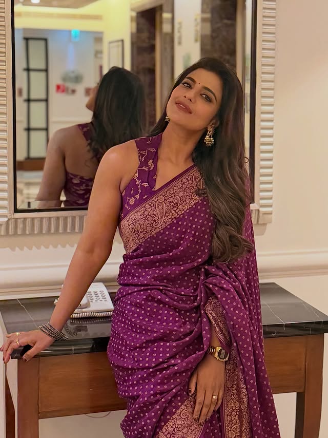 Aishwarya Rajesh Photo Gallery