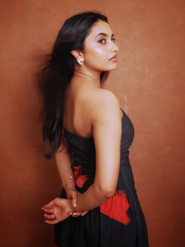 Priyanka Mohan Photo Gallery