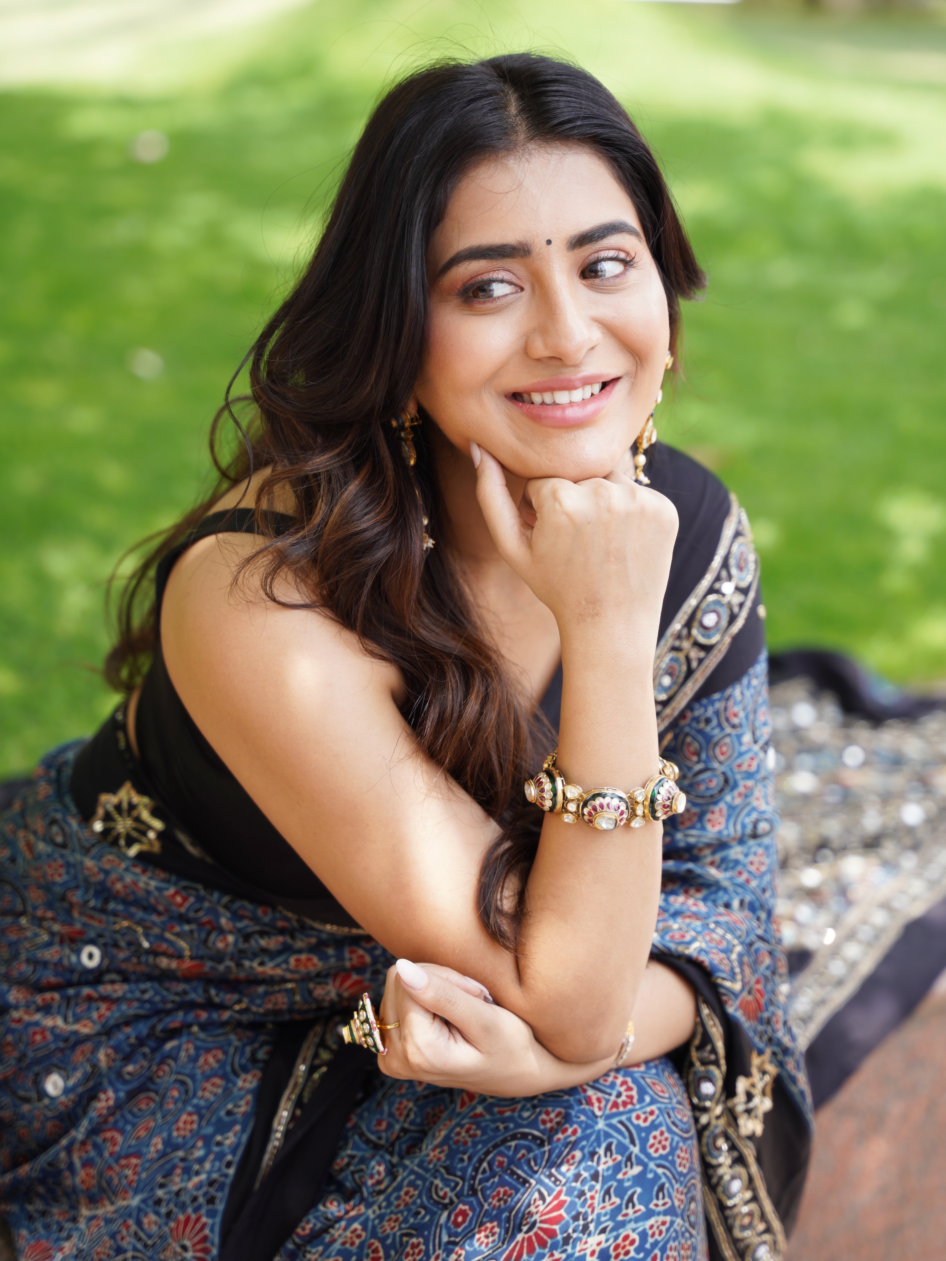 Rashi Singh photo Gallery