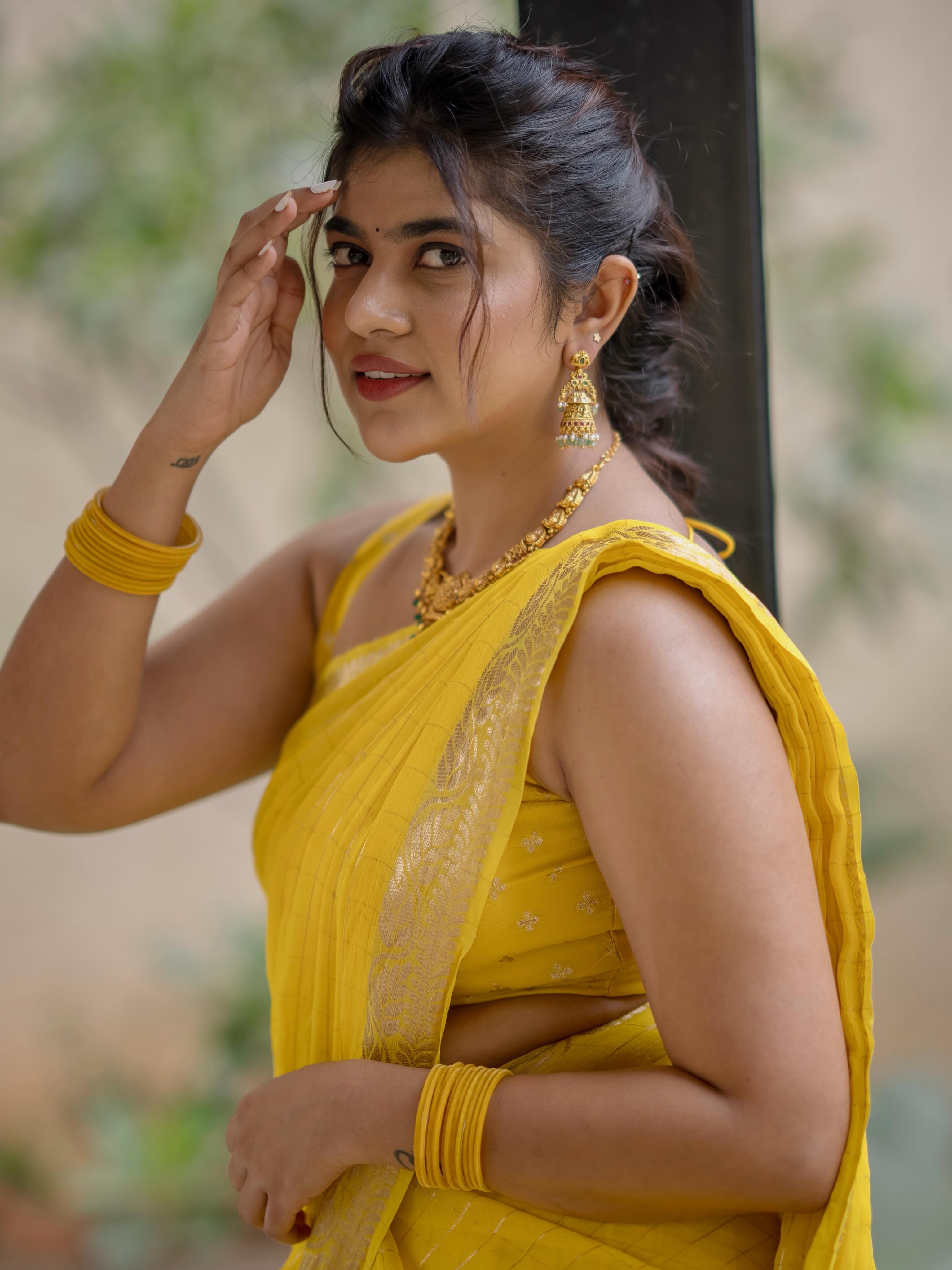 Rithu Chowdary photo Gallery