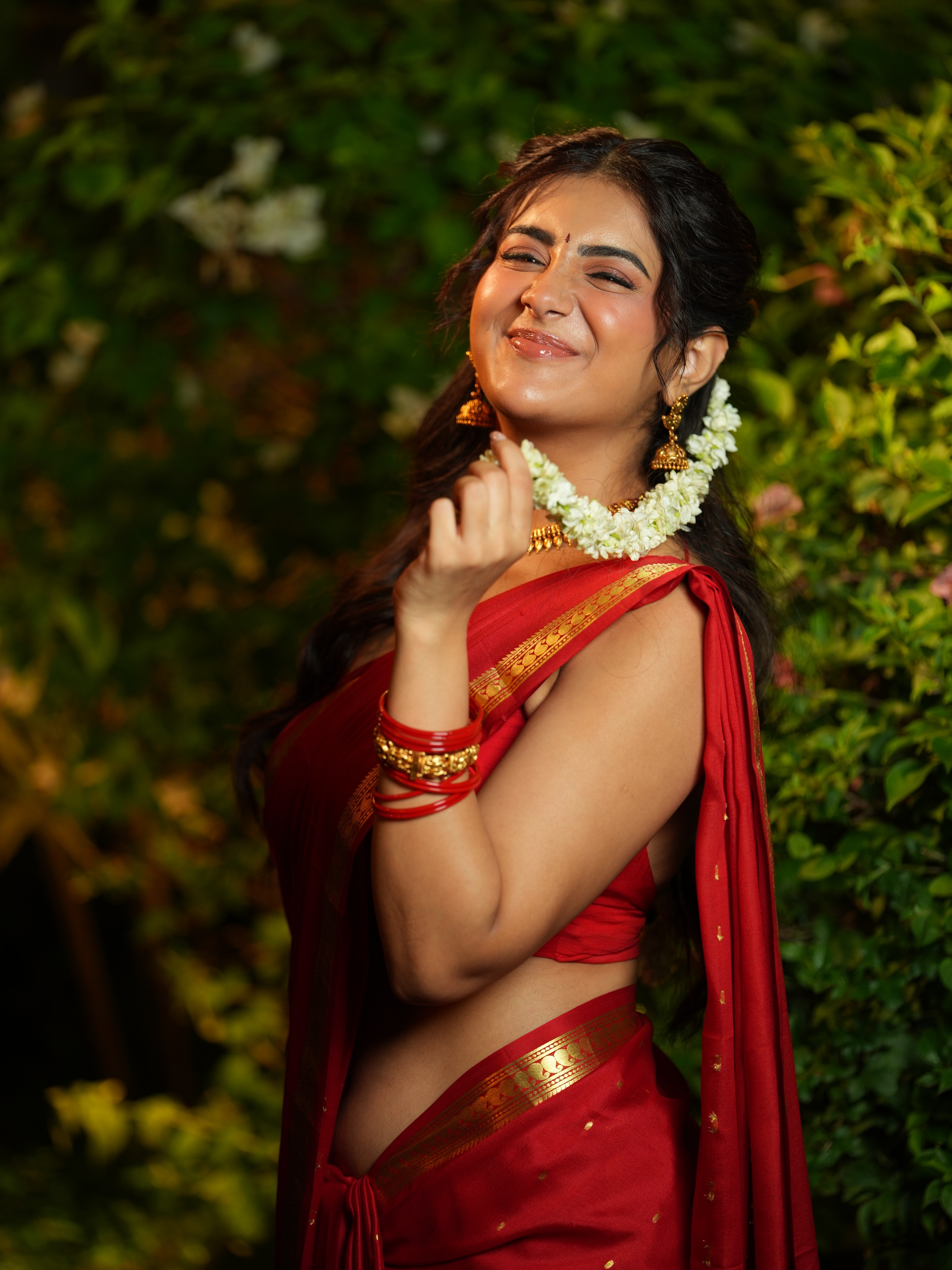 Rashi Singh photo Gallery