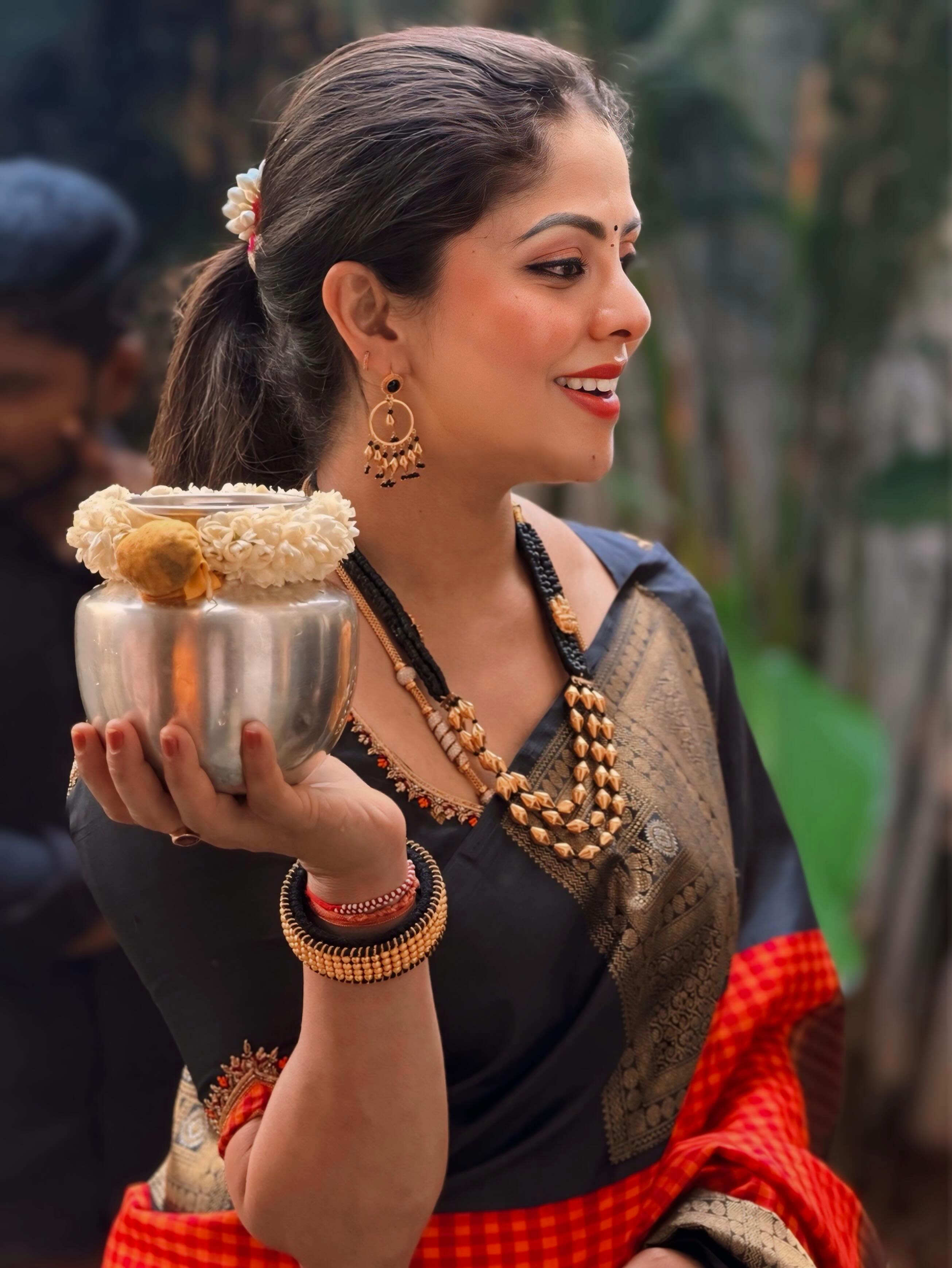 Sharmitha gowda photo Gallery