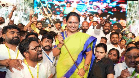 700 అభ్యంతరాలు పంపింది బీఆర్ఎస్సే! ఒకే ఫార్మాట్లో వివిధ పేర్లతో! కేటీఆర్ చేయ‌ని ప్ర‌య‌త్నం లేదు.. !