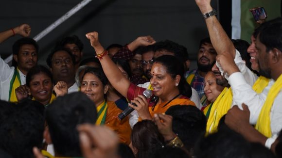 నాతో పెట్టుకుంటే పుట్ట‌గ‌తులుండ‌వు..! నా పార్టీ అంటే అప్పుడే అంత భ‌య‌మా!?