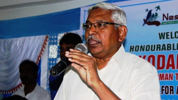 కోదండ‌రామ్‌ను టార్గెట్ చేసిన క‌విత‌! ప‌ద‌వులు పోతాయ‌ని స్థానిక‌త మీద సైలెంట్‌..!