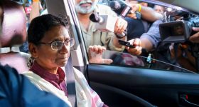 మీనాక్షితో పెట్టుకుని బీజేపీ బ‌ద్నాం! బీఎల్ సంతోష్ రంగంలోకి... ఇదో రాంగ్ స్ట్రాట‌జీ.. !