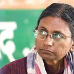 మీనాక్షి సింప్లిసిటీపై డిస్కషన్! అరుదైన నేత‌గా ఆమెను చూస్తున్న జెన్-జీ!