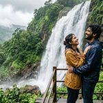 మేఘాలు నేలను తాకే అందమైన ప్రదేశాలు.. వర్షాకాలంలో తప్పక చూడాల్సిన పర్యాటక ప్రాంతాలు