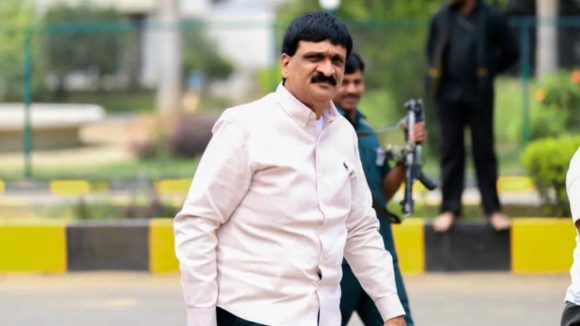 షుగ‌ర్ లేనివాడేనూ మ‌నిషోయ్‌..! షుగ‌రుంటే సీఎంగా ప‌నికి రాడోయ్‌.. ! అంతేనా మైనంప‌ల్లి?