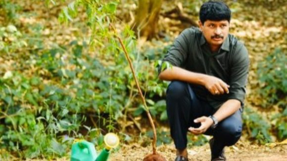 సంతోష్‌రావు కొత్త రూపం! ఫామ్‌హౌజ్ వీడి.. అడివి బాట ప‌ట్టి! వైల్డ్ లైఫ్ ఫోటోగ్రాఫ‌ర్‌గా అవ‌తారం..