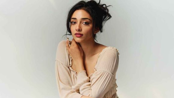 ‘బ్లాస్ట్’ బ్యూటీని పట్టేసిన శ్రీను వైట్ల.. హీరోయిన్ సెలెక్షన్ ఓకే కానీ, ఆ రిలీజ్ డేట్ రిస్కేనా?