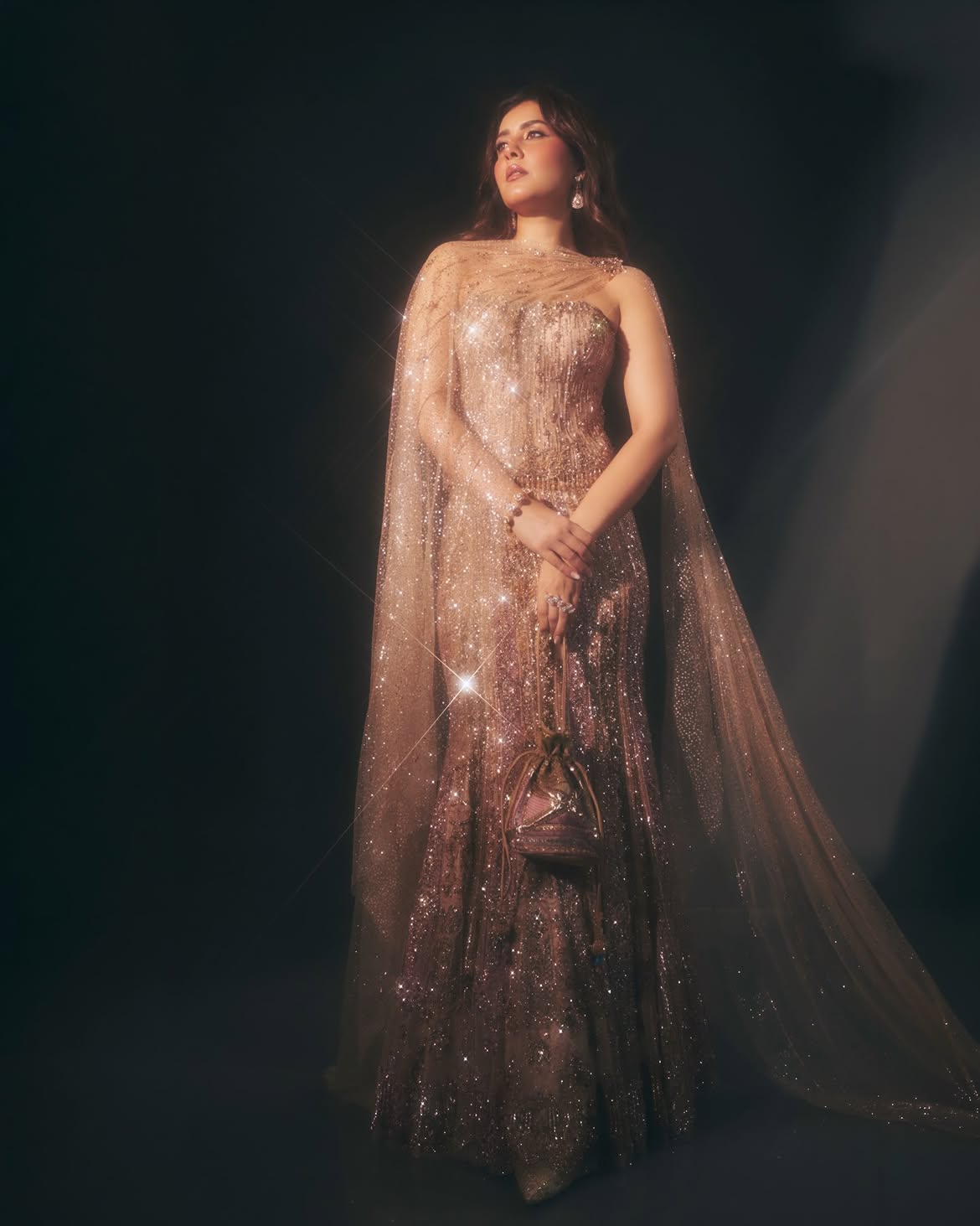 Raashii khanna latest photoshoot