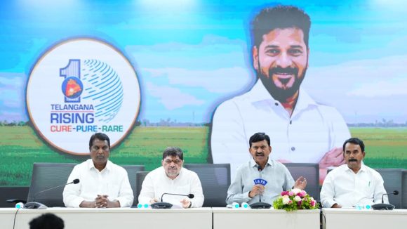 ‘ఒక్క నిమిషం కరెంట్ పోయినా ఊరుకోం’.. అధికారులకు కేబినెట్ స్ట్రాంగ్ వార్నింగ్!