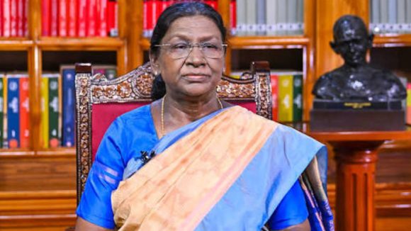 అనంతపురం జిల్లాలో రాష్ట్రపతి పర్యటన.. విద్యార్థులకు కీలక దిశానిర్దేశం
