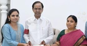 తండ్రిని పట్టుకొని ఏడ్చేసిన అఖిల్.. వీడియో వైరల్!