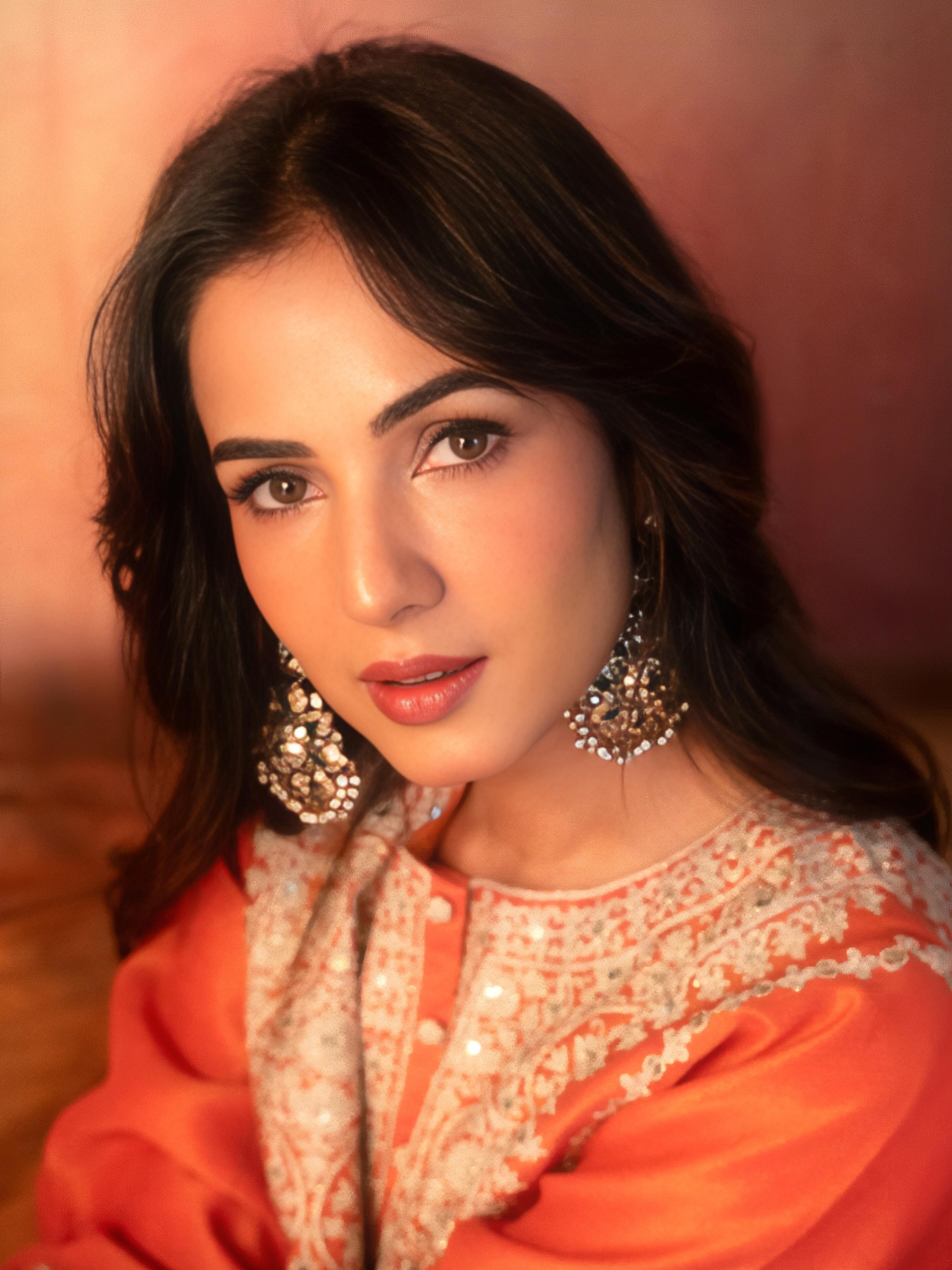 Sonal Chauhan Photo Gallery