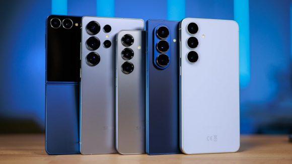 రూ.15వేల లోపు ది బెస్ట్ 5G స్మార్ట్‌ఫోన్లు.. ఆఫర్లు చూస్తే షాక్ అవుతారు!