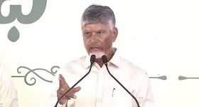 మహిళను రోడ్డుపై వివస్త్రను చేస్తారా! గుంటూరు ఘటనపై చంద్రబాబు సీరియస్