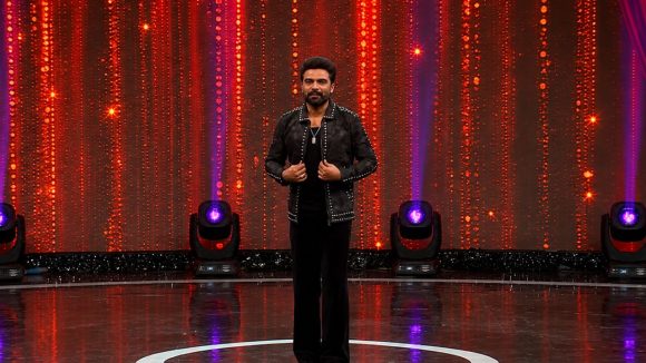 బుల్లితెరపై ప్రత్యక్షమైన ప్రదీప్.. సినిమాలకు గుడ్ బై చెప్పేశాడా?