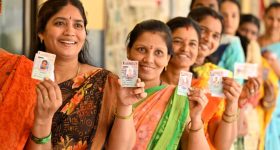 టికెట్ ఉంటే స్టేషన్‌ లో ఎంతసేపు ఉండొచ్చు? చాలామందికి తెలియని రైల్వే రూల్!