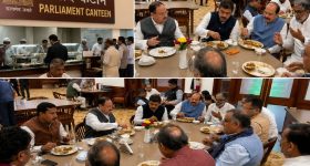 చాణక్య నీతి.. పిల్లలు చేసే ఈ తప్పులను తల్లిదండ్రులు అసలు నిర్లక్ష్యం చేయకూడదు