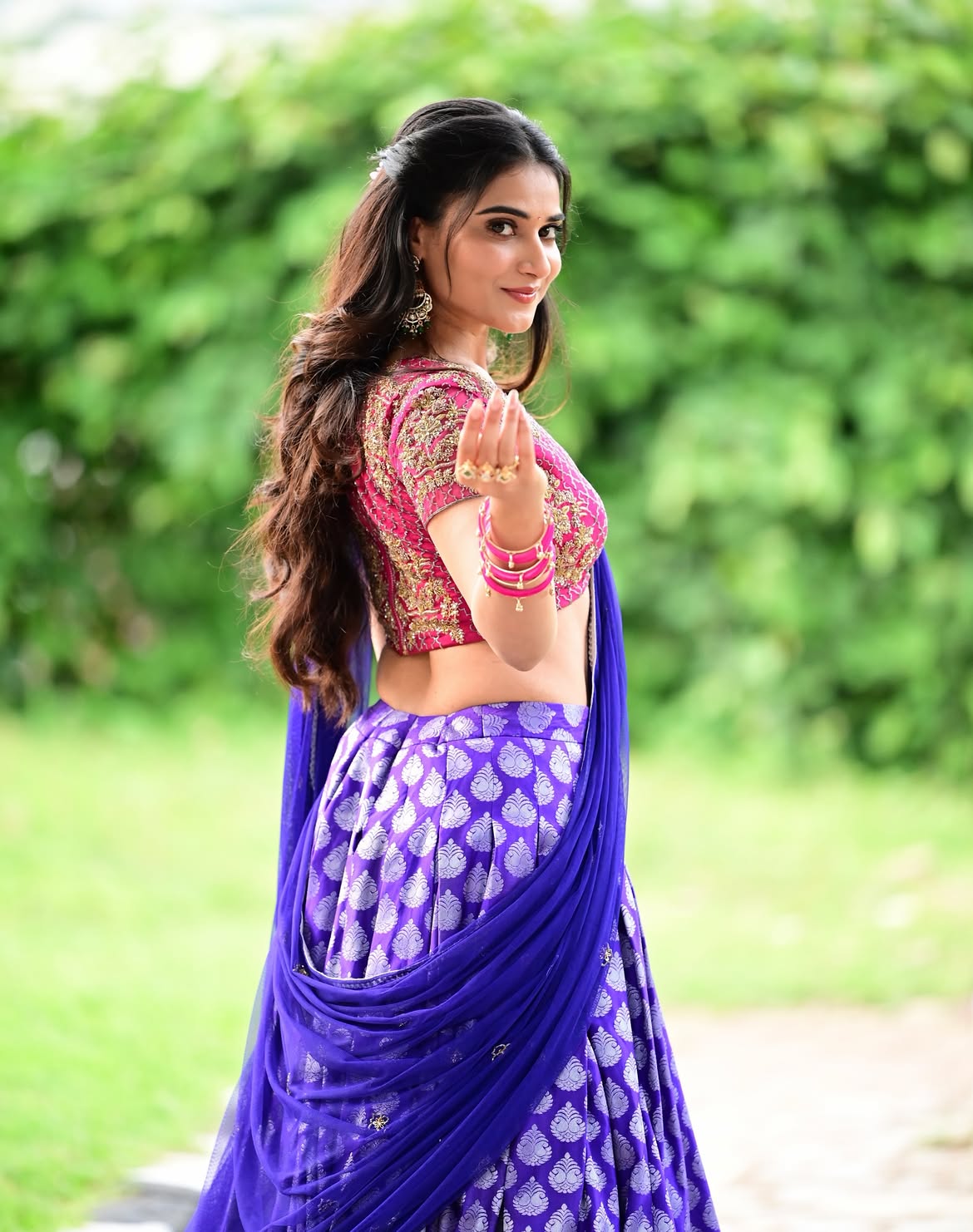 Prisha Singh latest lehanga looks goes viral..