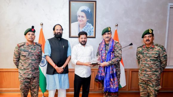 తెలంగాణ యువతకు ఆర్మీ అవకాశాలు.. సదరన్ కమాండ్ అధికారులతో సీఎం రేవంత్ కీలక భేటీ!