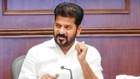 సీఎం రేవంత్ బిజీ బిజీ.. నేడు CWC భేటీ.. అనంతరం లండన్, న్యూయార్క్ టూర్లు!