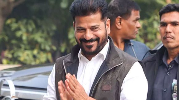 సీఎం రేవంత్‌‌రెడ్డి‌కు కేంద్రం షాక్.. అమెరికా పర్యటనకు అనుమతి నిరాకరణ, హైదరాబాద్‌కు తిరుగు ప్రయాణం