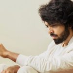 భార్యతో విడాకులైనా రిలేషన్ మెయింటైన్ చేస్తున్న హీరో.. ఇదేం లాజిక్ గురూ!
