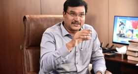 హైడ్రాకు మద్దతుగా వృత్తి నిపుణులు.. కమీషనర్‌ ఏవీ రంగనాథ్‌తో భేటీ!